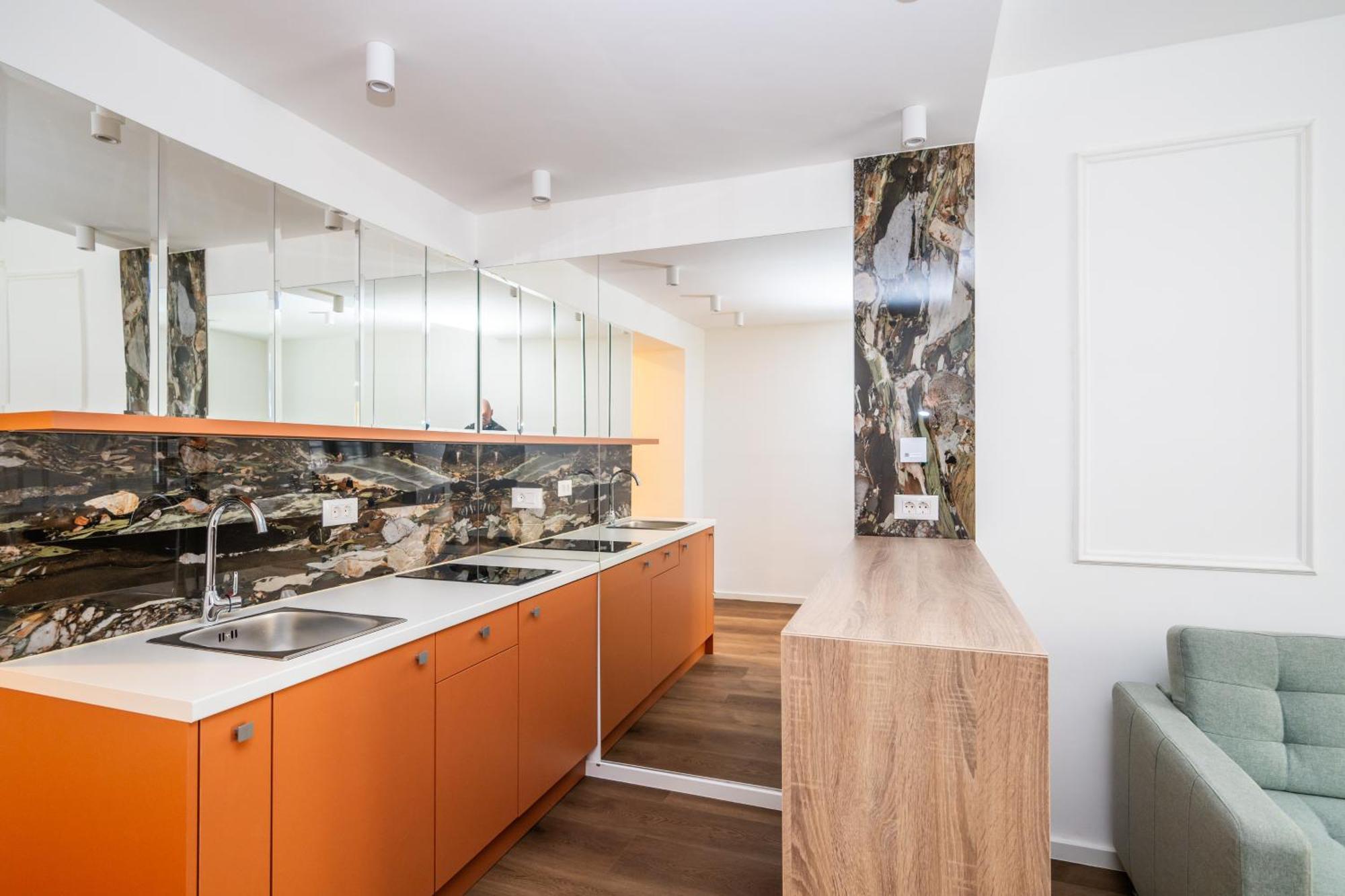 City Center Design Apartments Sarajevo Bagian luar foto