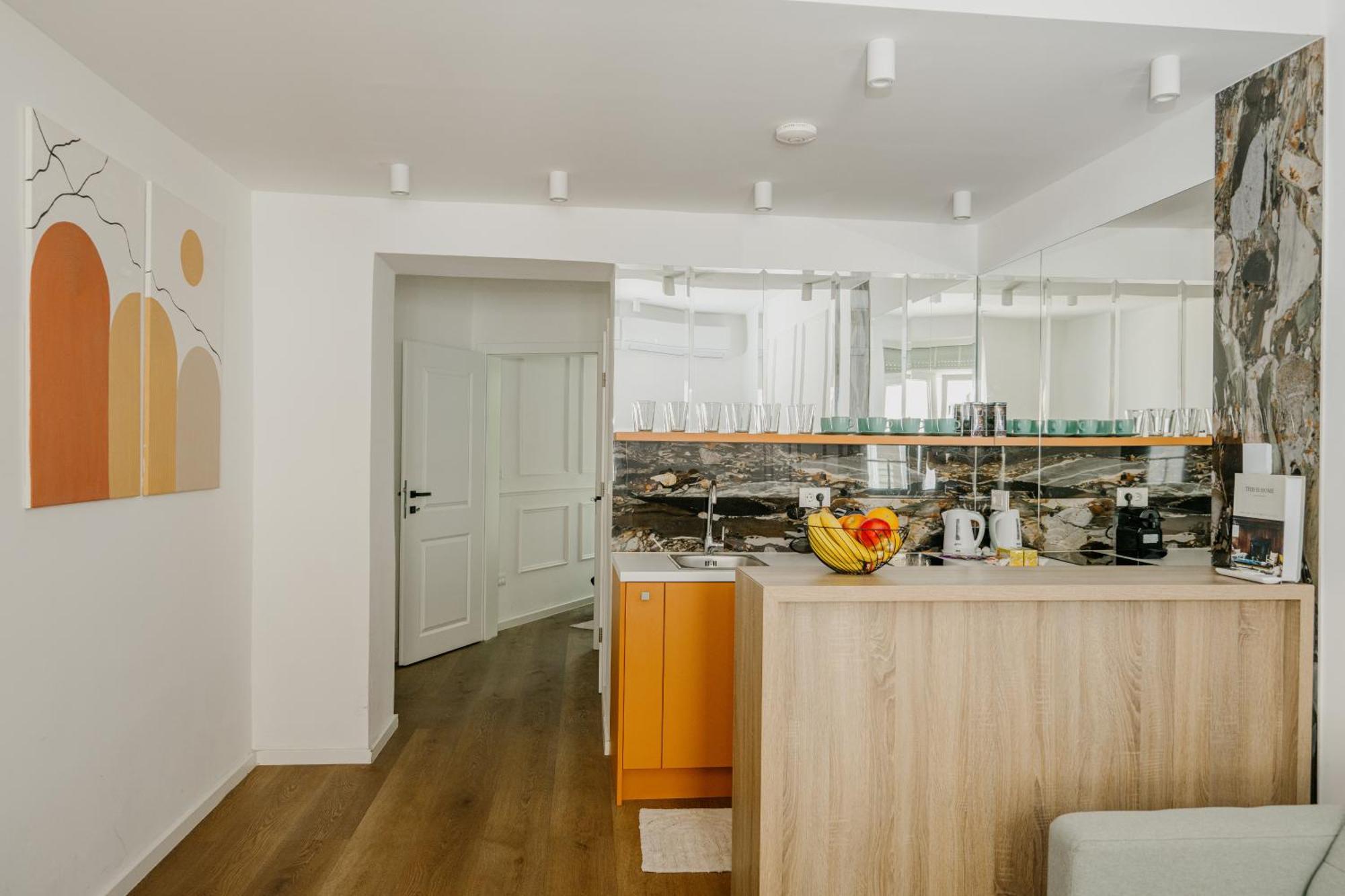 City Center Design Apartments Sarajevo Bagian luar foto